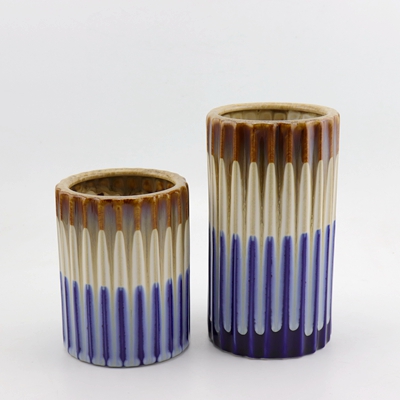 ceramic linework vases