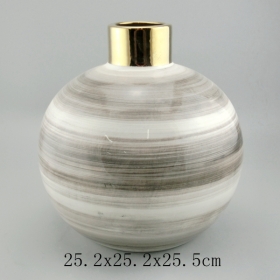 Set Of 2 Painted Vase Ball Shaped