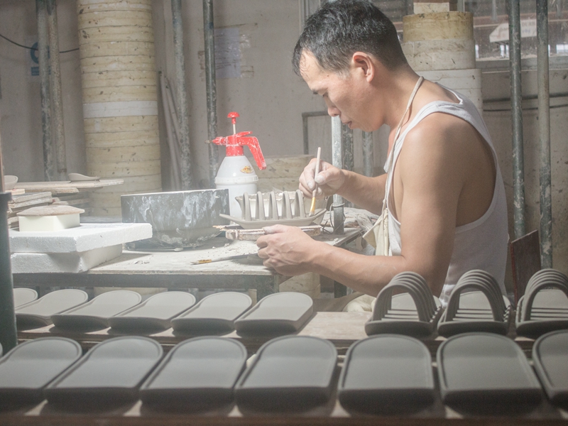 ceramic bisque trimming